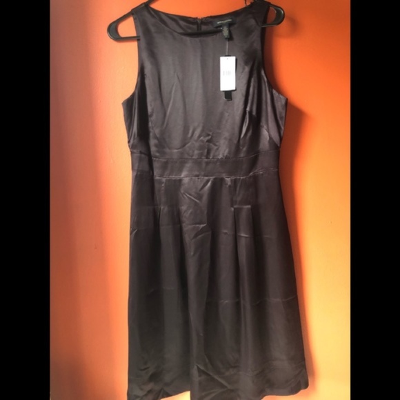 ❤️NWT Banana Republic 100% Silk Dress Maroon Sz 6 - Picture 1 of 9